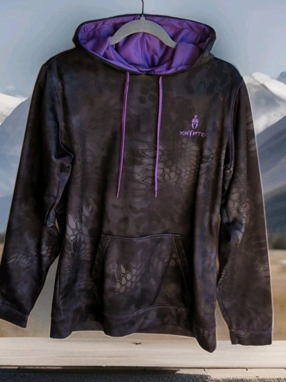 Kryptek Hoodie Womens Large Black Purple Camo Pullover Sweatshirt Kangaroo Pockt